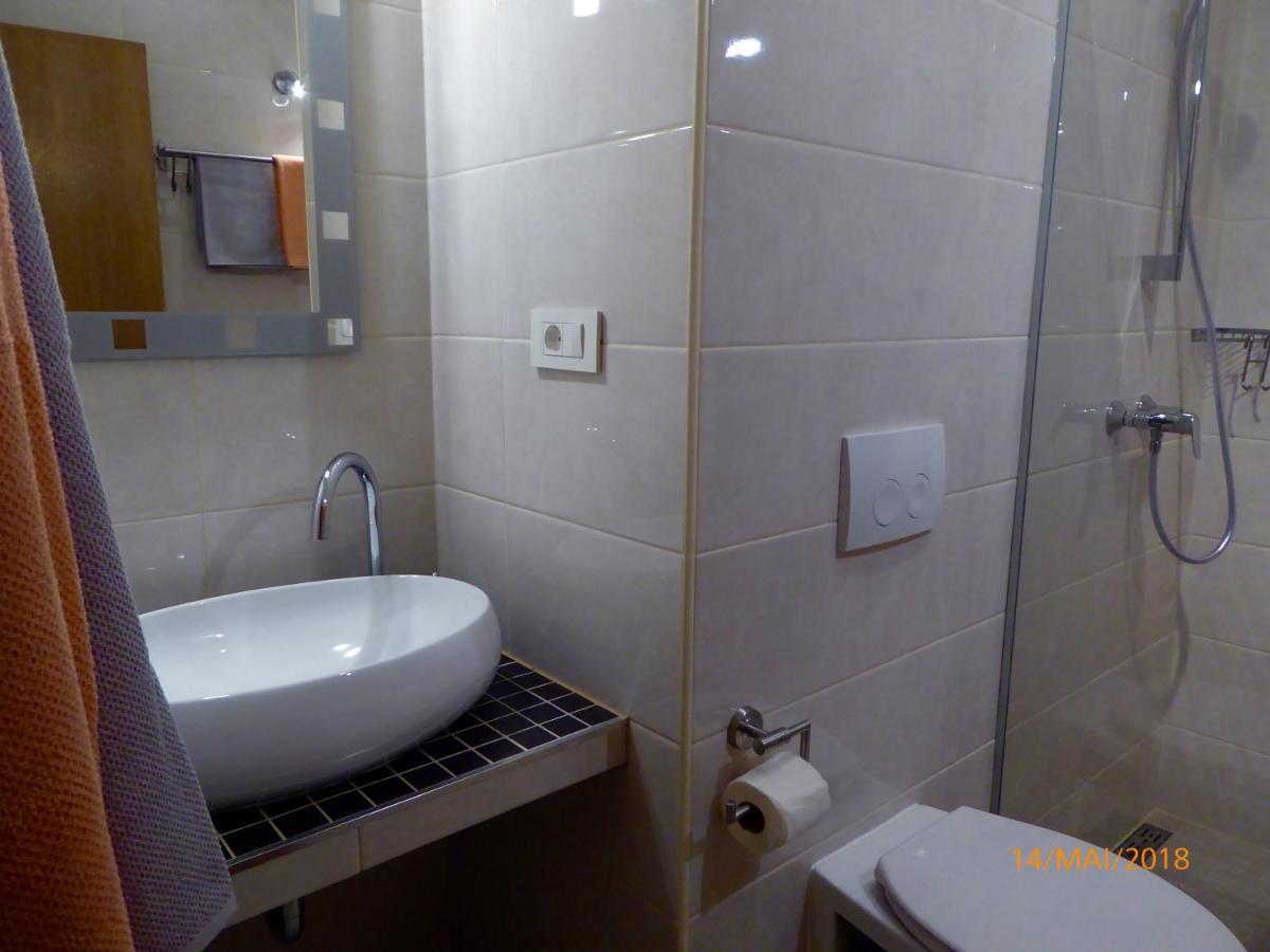 Apartmani Dubasnica Malinska Εξωτερικό φωτογραφία
