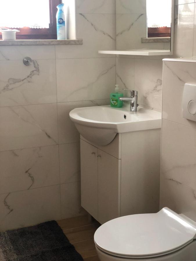 Apartmani Dubasnica Malinska Εξωτερικό φωτογραφία